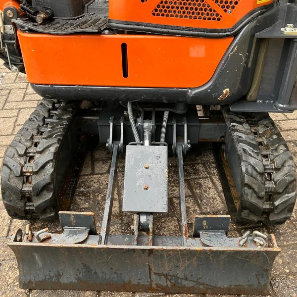 hitachi ZX10u-6 servo bediening